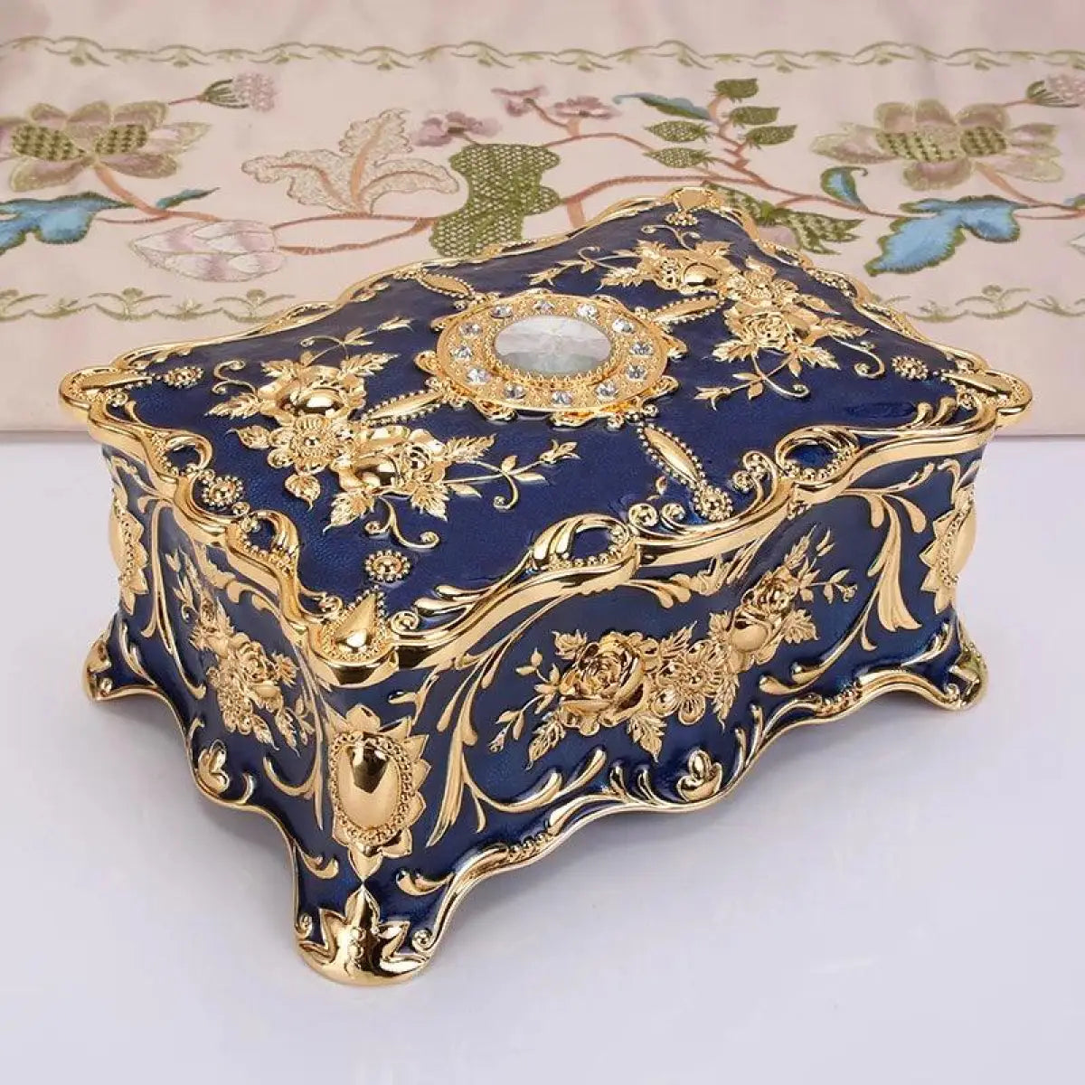 Vintage blue deals felt gold trim jewelry box