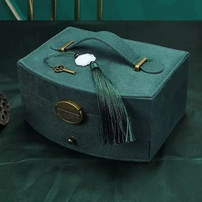 Green Velvet Jewelry Box | Jewelry Boxes