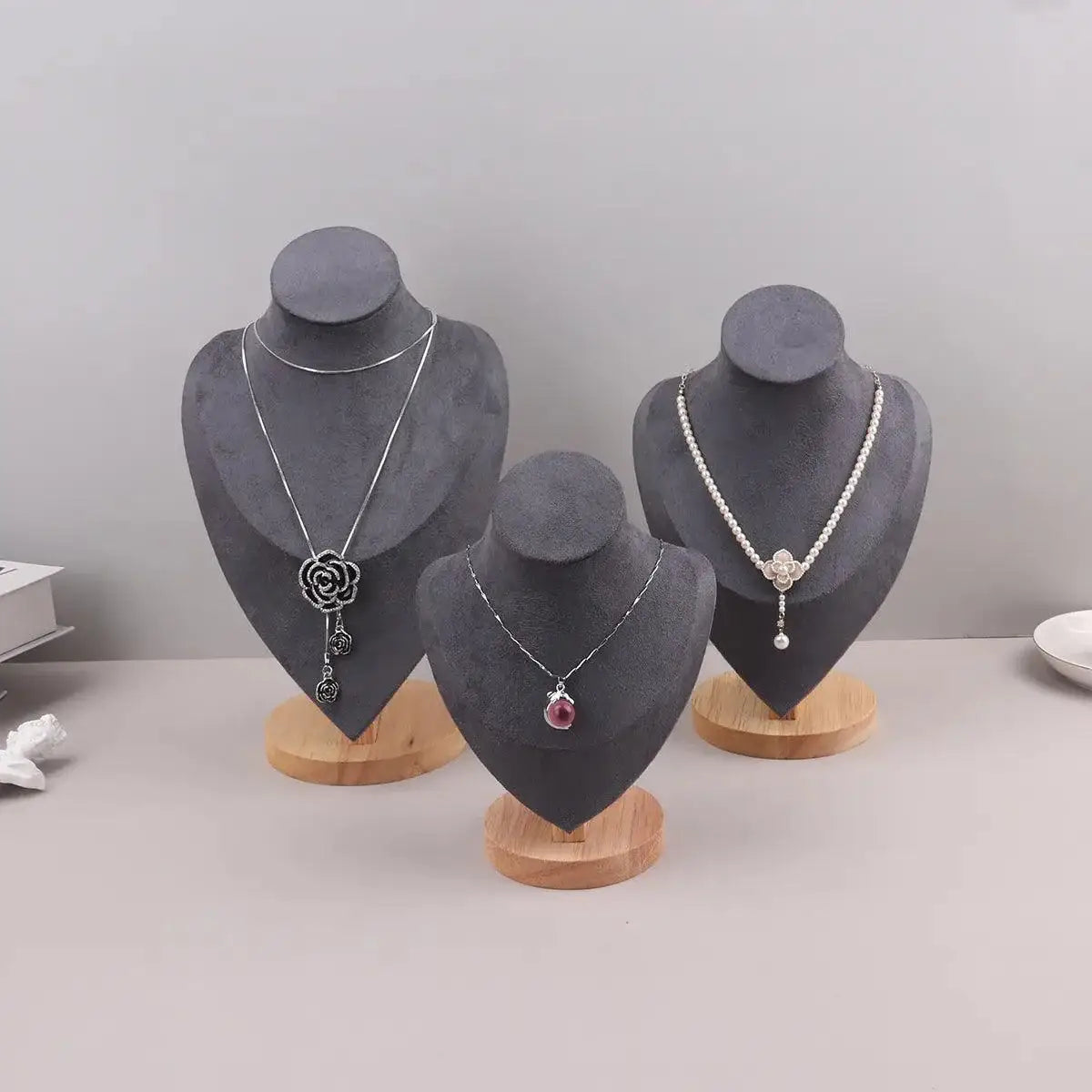 Necklace Mannequin | Jewelry Boxes