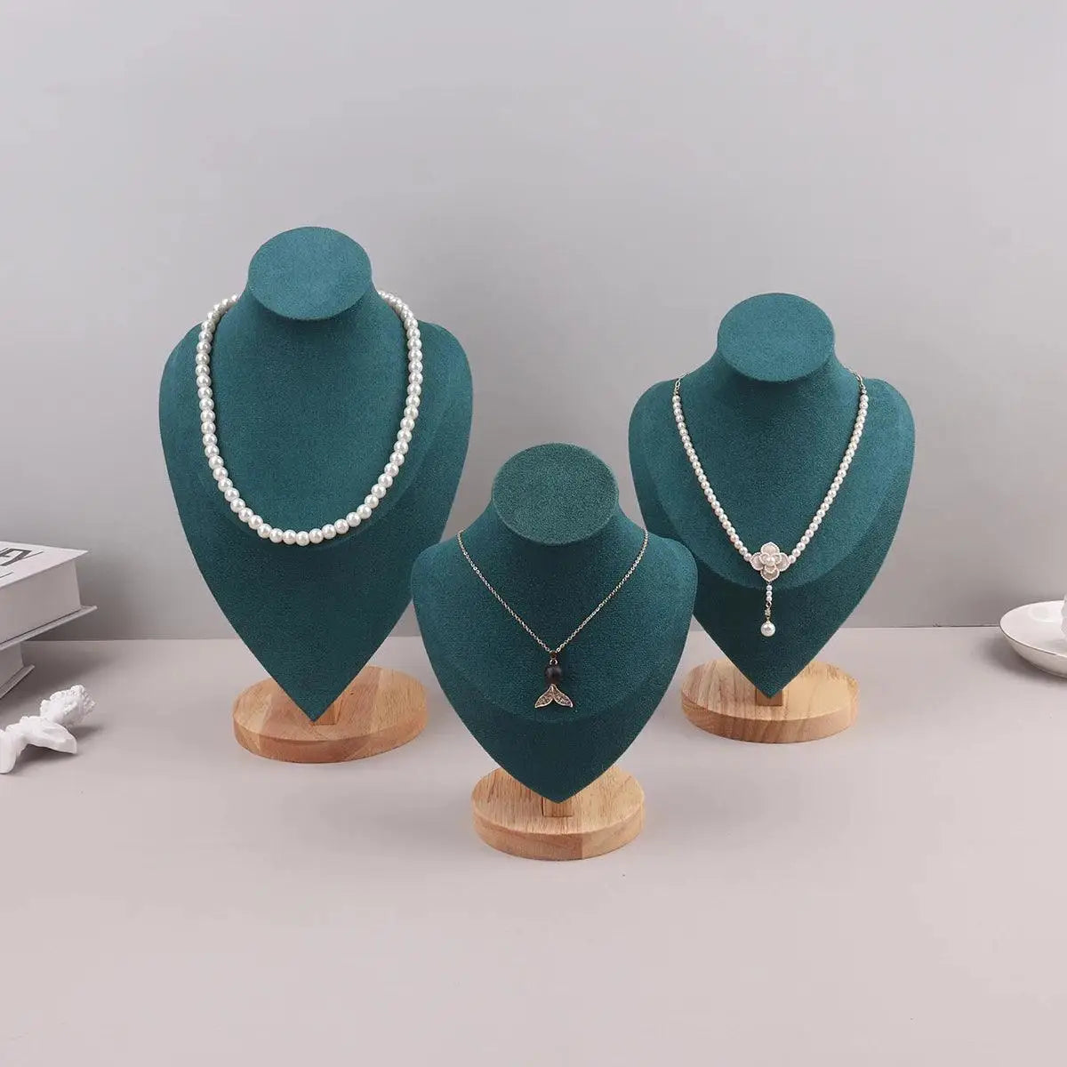 Necklace Mannequin | Jewelry Boxes