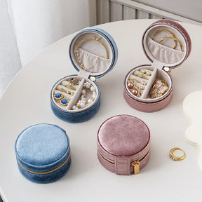 Round Travel Jewelry Case | Jewelry Boxes