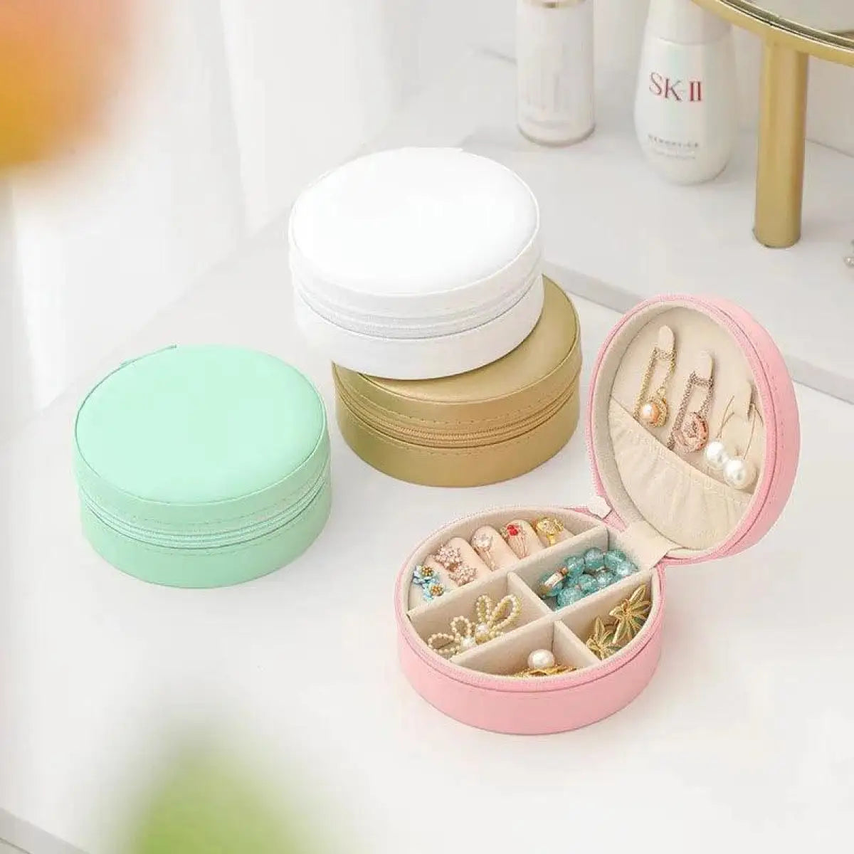 Round Travel Jewelry Box | Jewelry Boxes