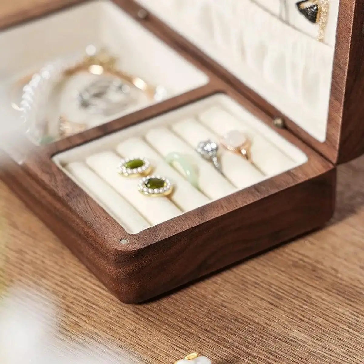 Simple Wooden Jewelry Box | Jewelry Boxes