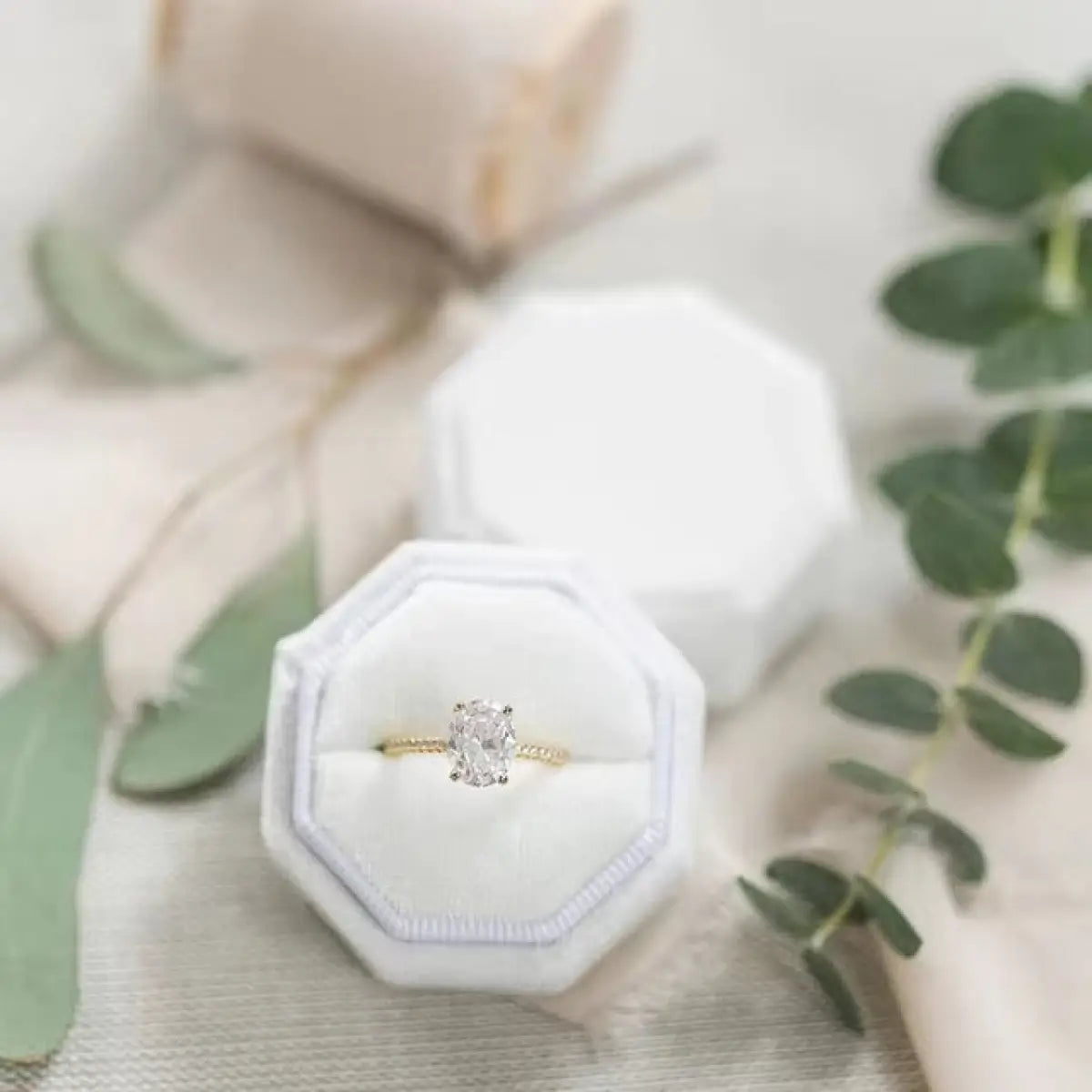 White Ring Box | Jewelry Boxes