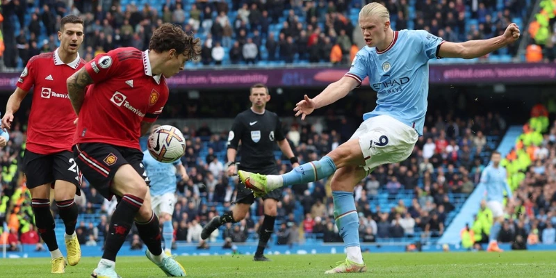 Dự kiến đội hình ra trận Man City vs Man United