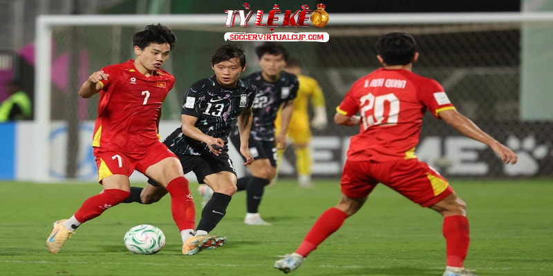 Quốc Việt tỏa sáng đưa U23 Việt Nam dẫn trước sau hiệp một